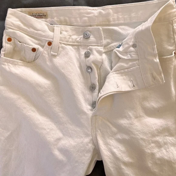 501® ORIGINAL FIT WOMEN'S JEANS WHITE - Picture 6 of 6